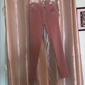 Pale pink American Eagle jegging!